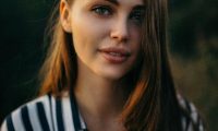 woman118-min.jpg 